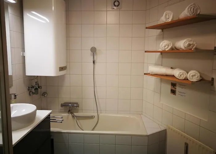 Mountain View Center 30 アパート